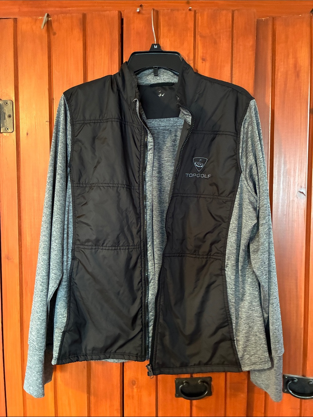 Men’s Black Front-Panel Performance Jacket with Gray Sleeves FC